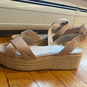 chinese laundry women’s platform sandals